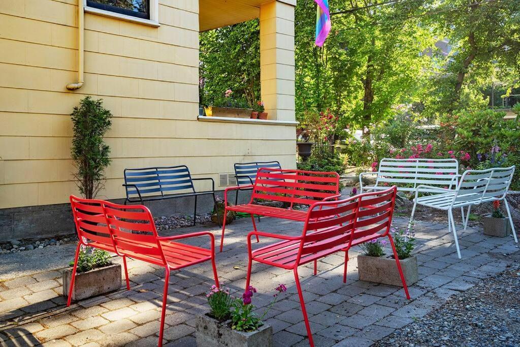Charming 1Bd Suite In Capitol Hill - Foxglove Inn Сіетл Екстер'єр фото