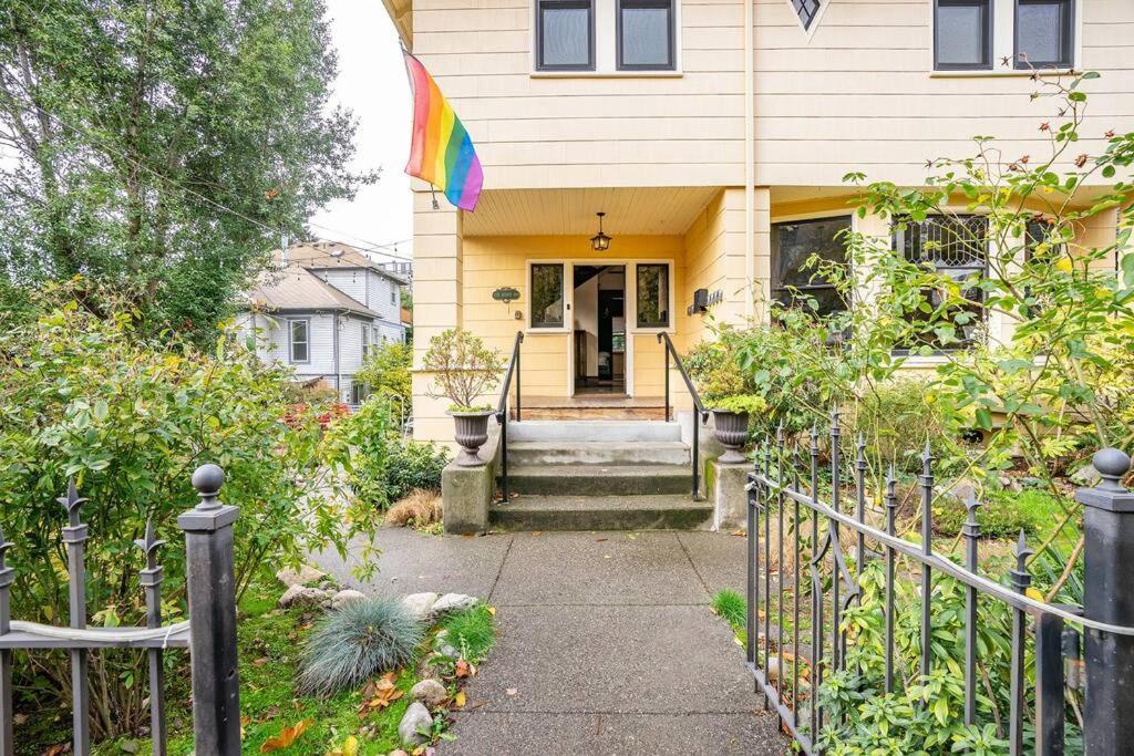 Charming 1Bd Suite In Capitol Hill - Foxglove Inn Сіетл Екстер'єр фото