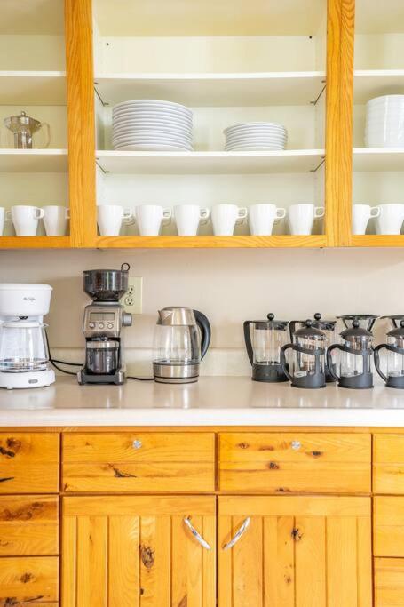 Charming 1Bd Suite In Capitol Hill - Foxglove Inn Сіетл Екстер'єр фото