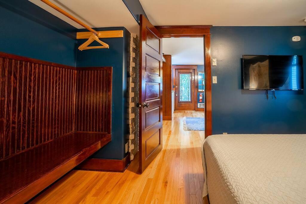 Charming 1Bd Suite In Capitol Hill - Foxglove Inn Сіетл Екстер'єр фото